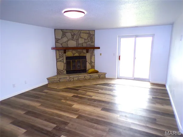 $349,000 | 1455 Bridlespur Drive, Wentzville, MO 63385