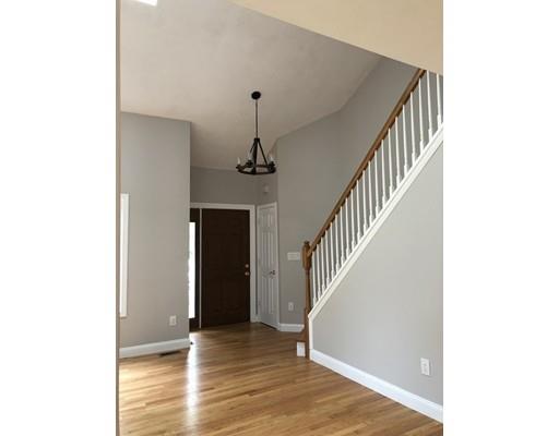 75 Locust Street Middleton, MA 01949 - Photo 4 of 27 Gallery Image 4