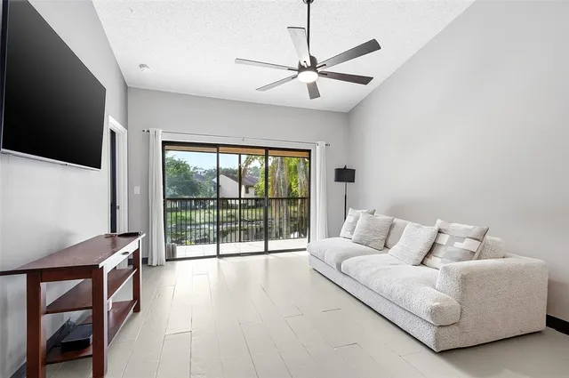 $279,900 | 3053 Carambola Circle South, Unit 3053, Coconut Creek, FL 33066