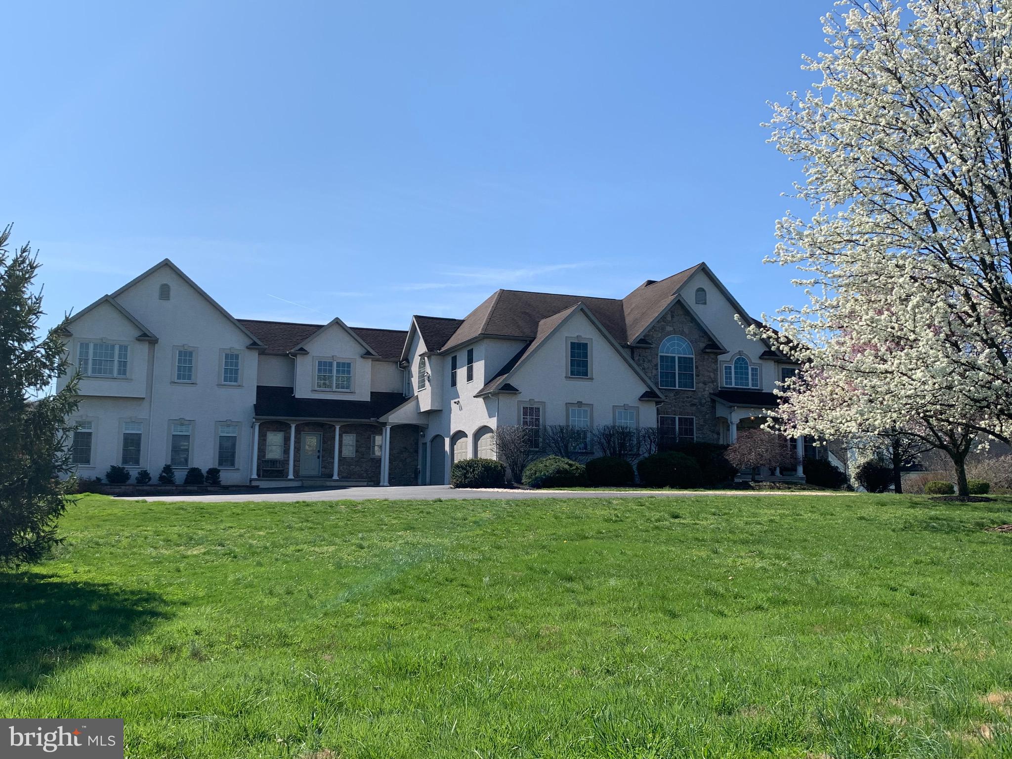 112 Blackwood Lane, Douglassville, PA 19518 Compass