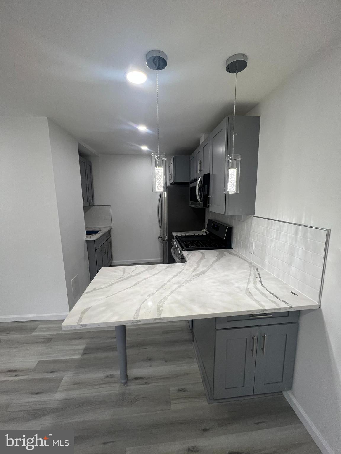 735 South 9th Street, Unit 4 Philadelphia, PA 19147 - Photo 7 of 17