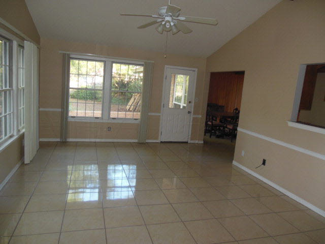 2790 Pine Ridge Drive Lillian, AL 36549 - Photo 5 of 23 Family room/sunroom
