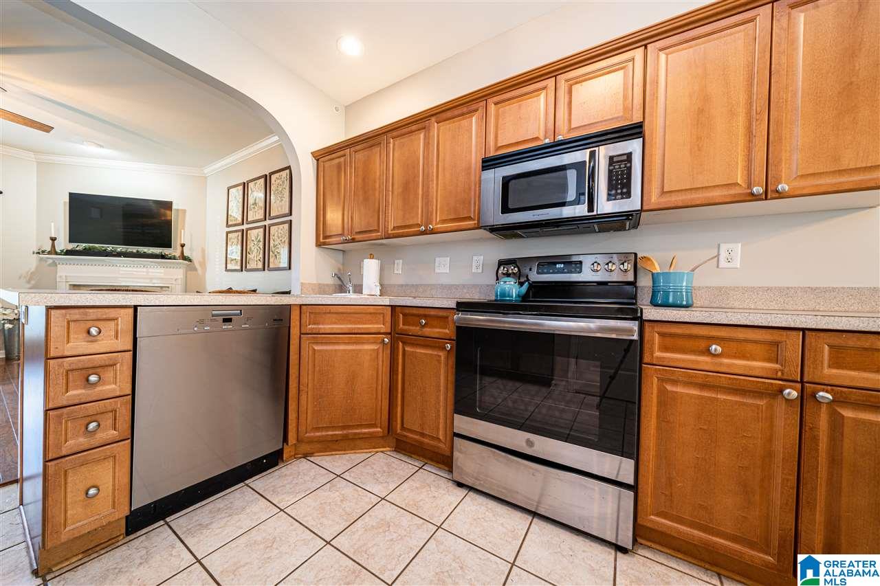 2224 Ridgemont Drive Birmingham, AL 35244 - Photo 12 of 35