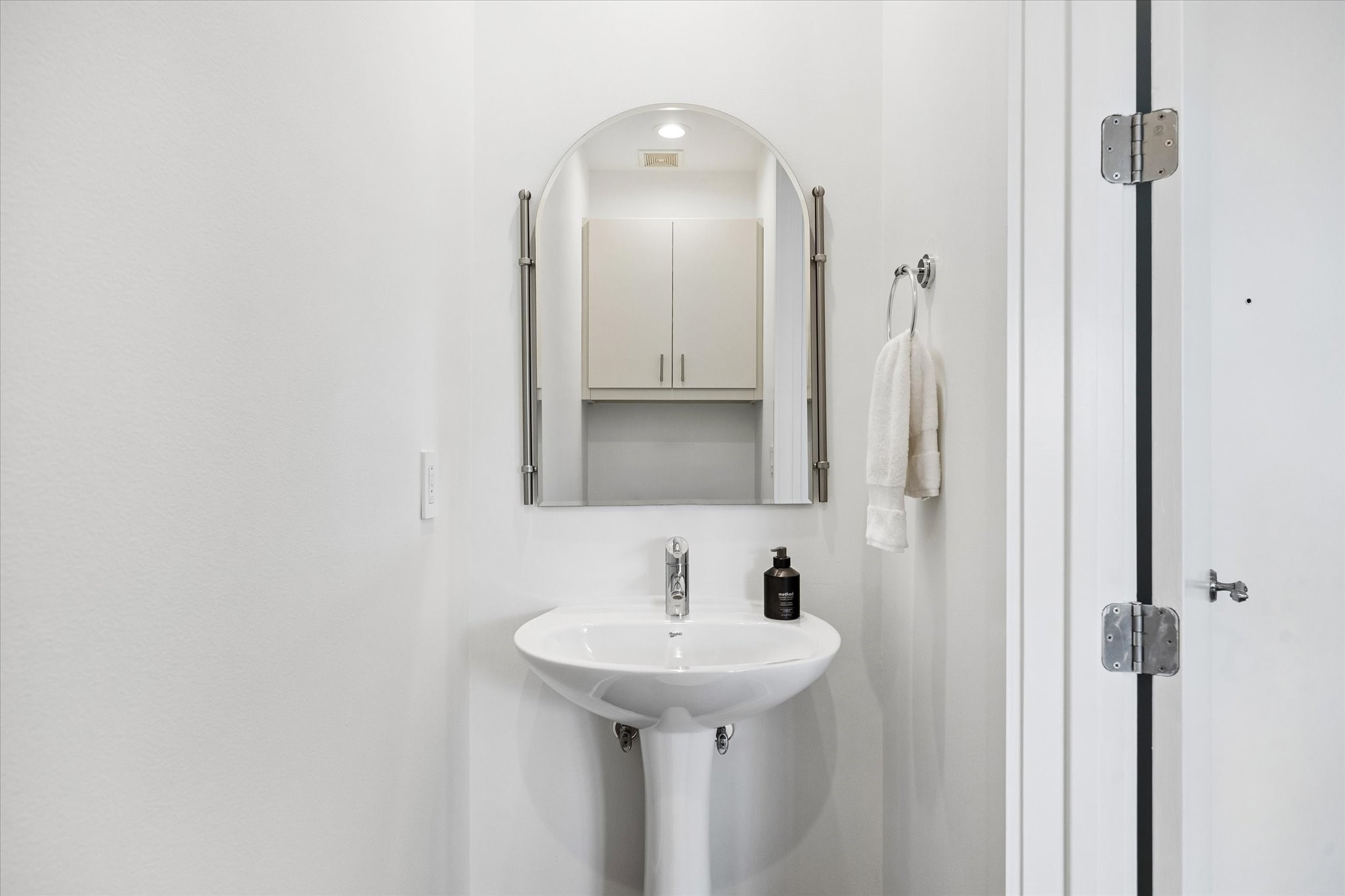 1600 Post Oak Boulevard, Unit 1006 Houston, TX 77056 - Photo 11 of 18