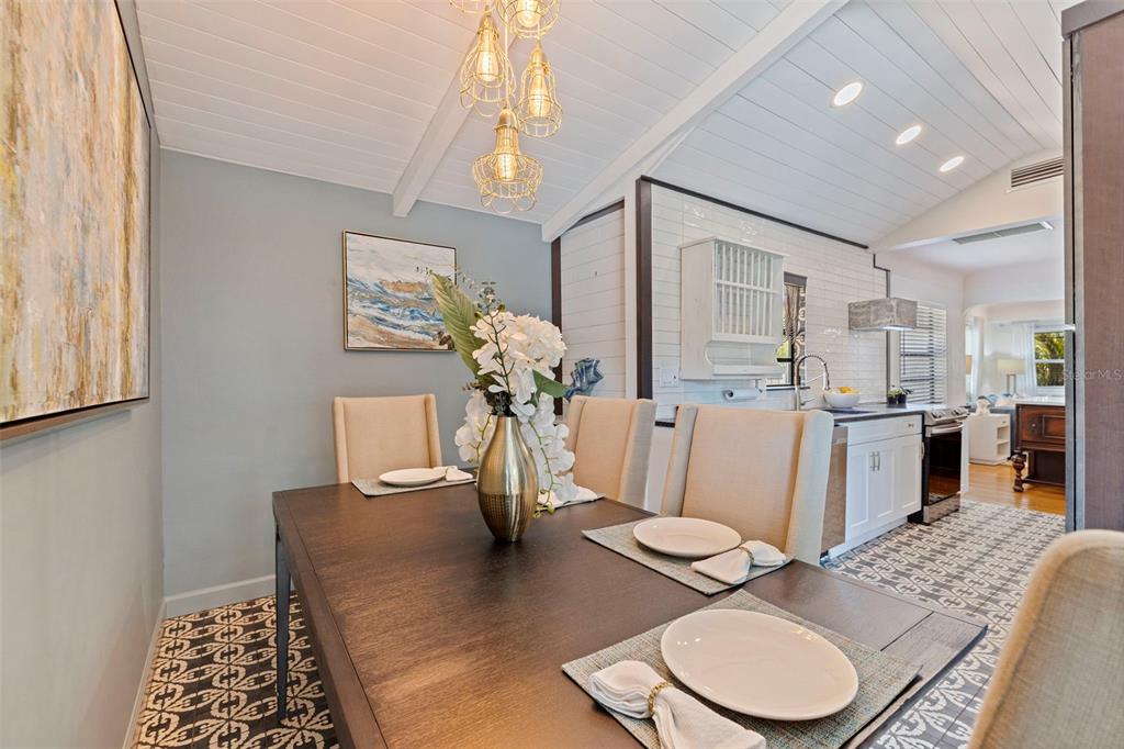 1610 14th Street North St. Petersburg, FL 33704 - Photo 17 of 38