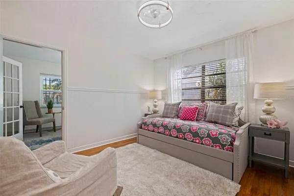 $895,000 | 1610 14th Street North, St. Petersburg, FL 33704