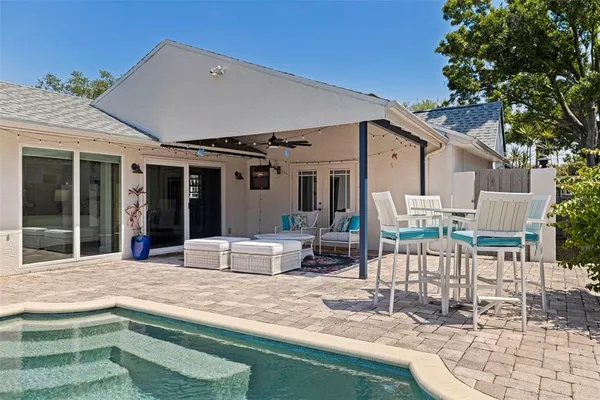 $895,000 | 1610 14th Street North, St. Petersburg, FL 33704