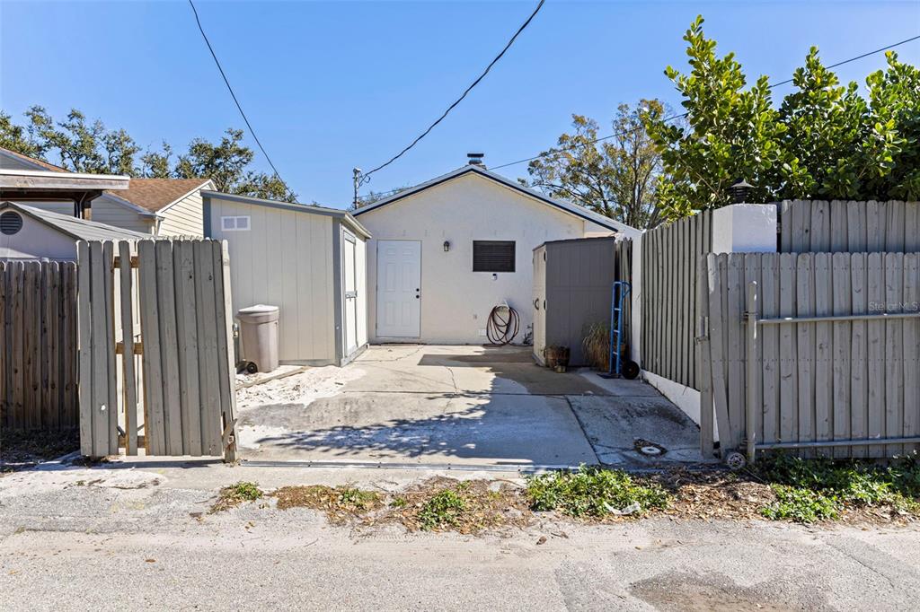 1610 14th Street North St. Petersburg, FL 33704 - Photo 37 of 38