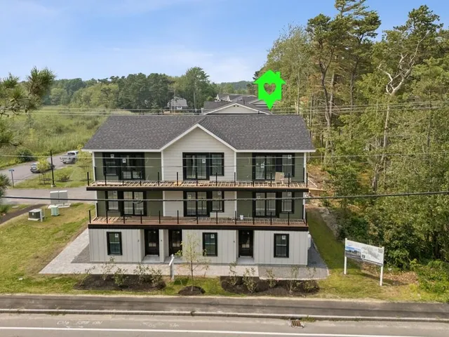 $825,000 | 6 Overlook Drive, Unit 1, Old Orchard Beach, ME 04064