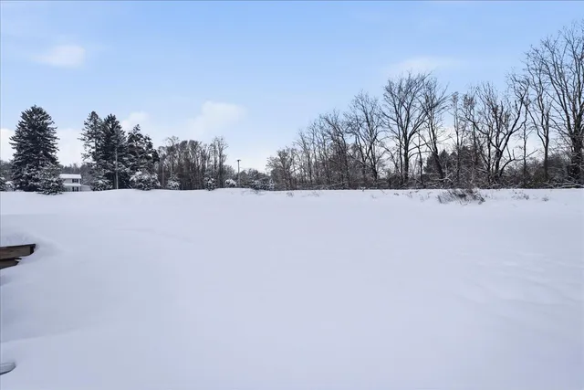 $364,000 | 10476 Schrier Lane, Portage, MI 49024