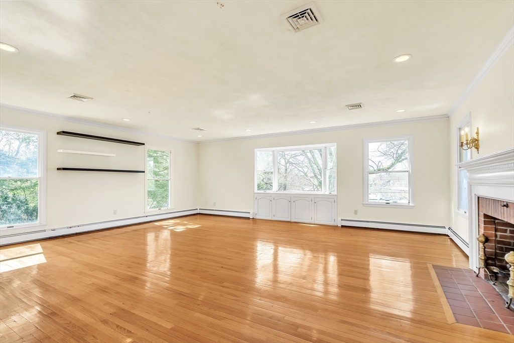 46 Outlook Drive Lexington, MA 02421 - Photo 13 of 25