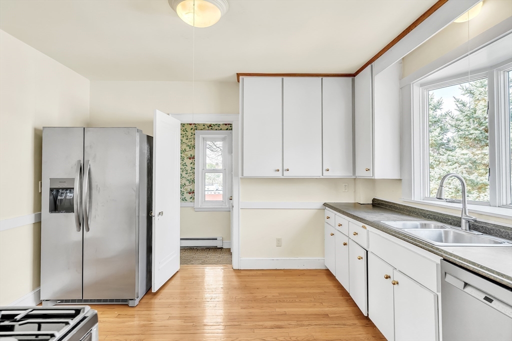 46 Outlook Drive Lexington, MA 02421 - Photo 16 of 25