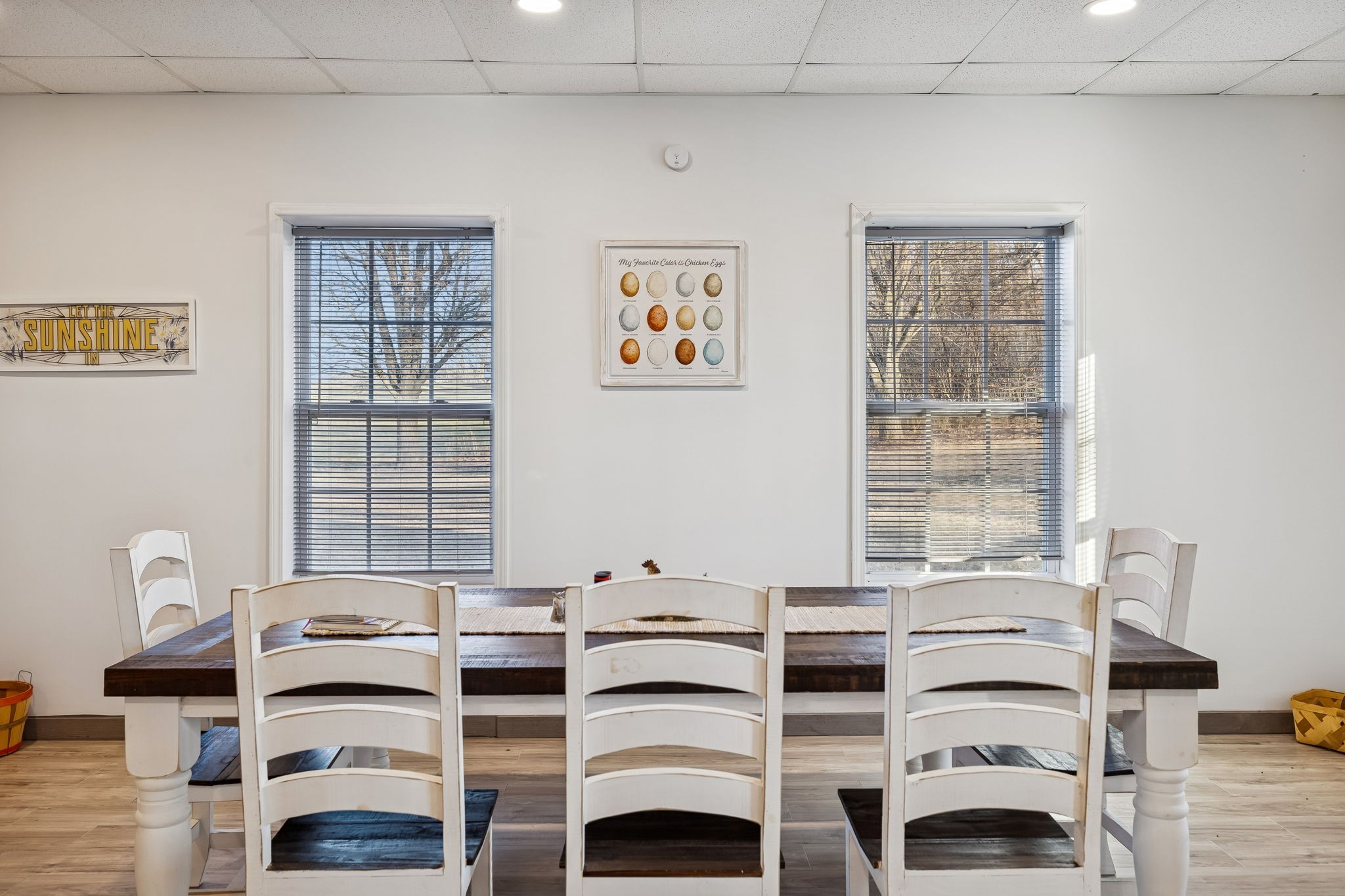 814 Denning Ford Road Portland, TN 37148 - Photo 75 of 99 a bedroom with a bed and a window