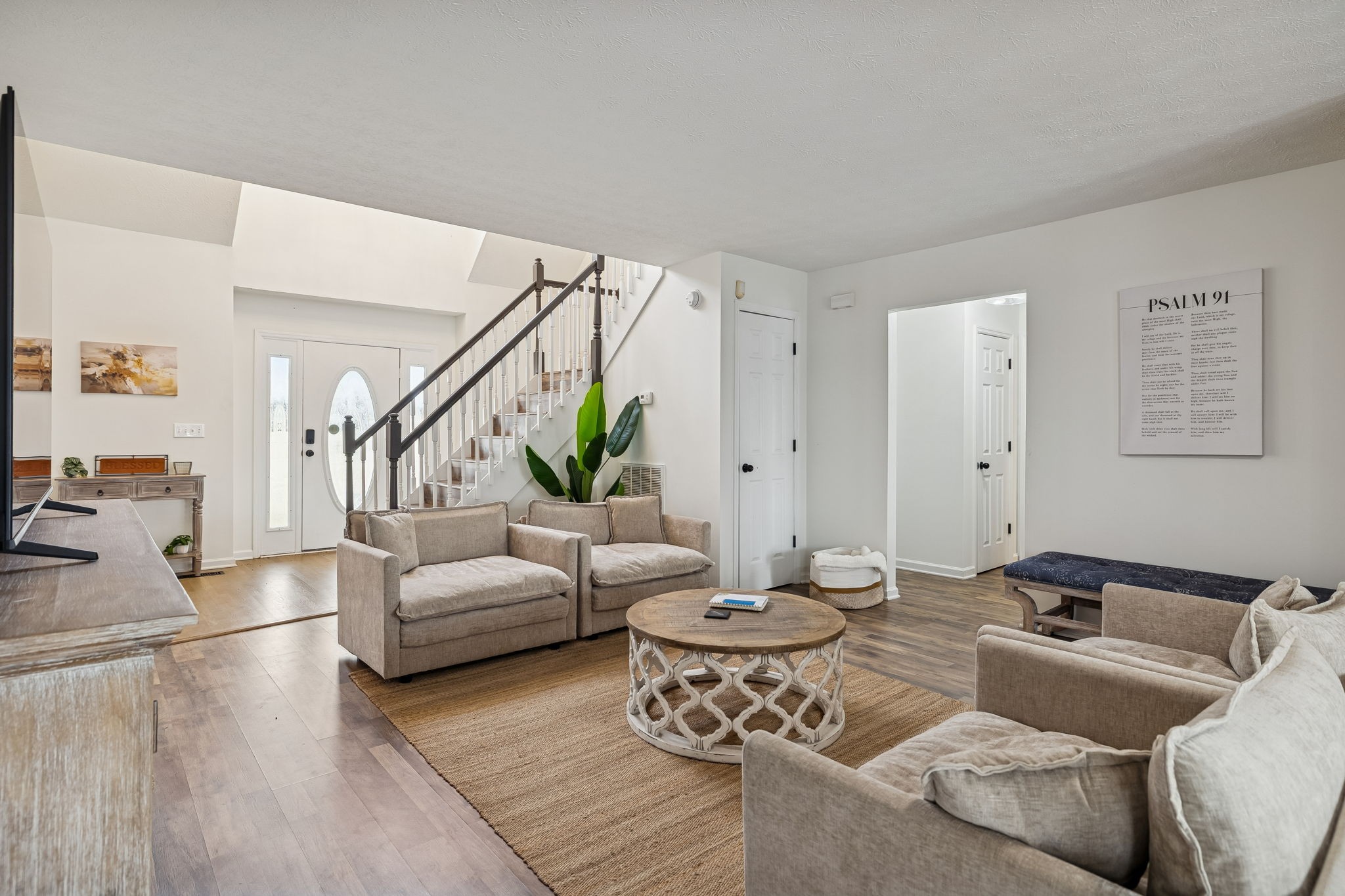 814 Denning Ford Road Portland, TN 37148 - Photo 10 of 99 a living room with furniture and wooden floor