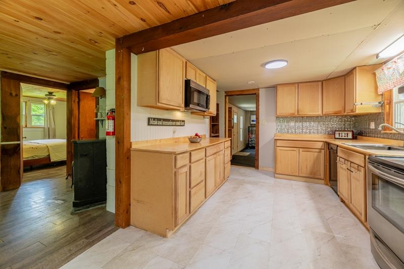 772 Kelley Hill Road Pawlet, VT 05761 - Photo 17 of 45 Gallery Image 17