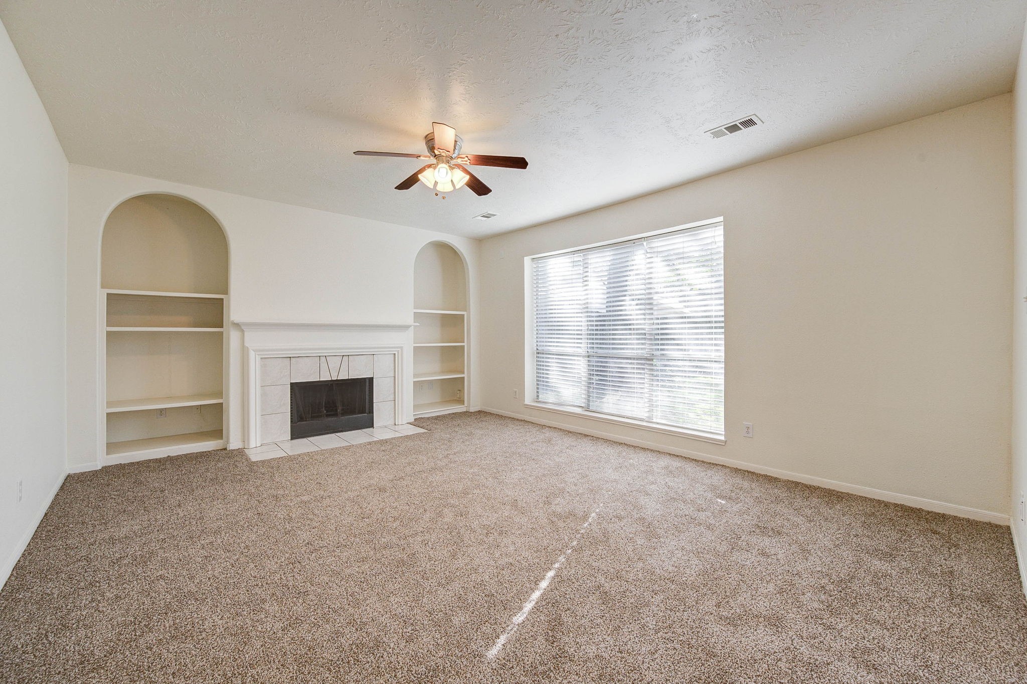 1326 Chesterpoint Drive Spring, TX 77386 - Photo 19 of 40