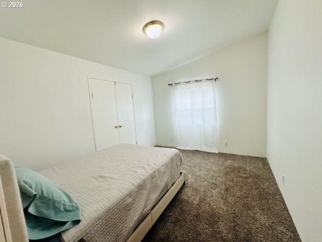 2438 Maia Loop Springfield, OR 97477 - Photo 17 of 26 Bedroom