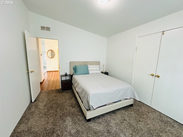 2438 Maia Loop Springfield, OR 97477 - Photo 18 of 26 Bedroom