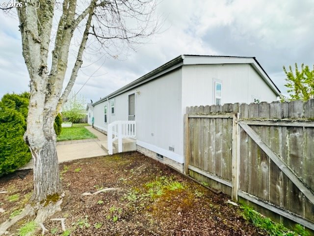 2438 Maia Loop Springfield, OR 97477 - Photo 23 of 26 Backyard