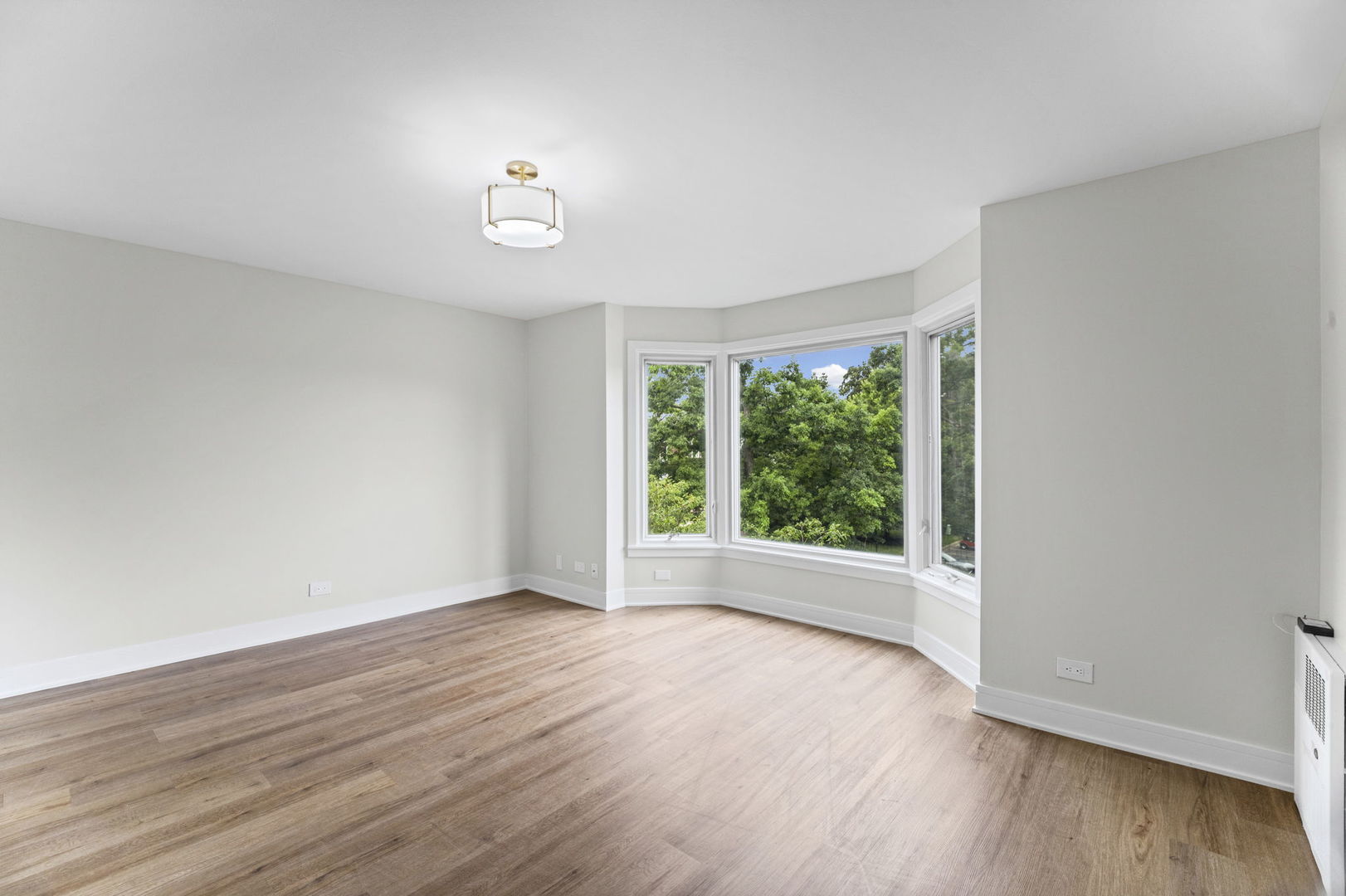 2400 Archbury Lane, Unit 2E Park Ridge, IL 60068 - Photo 14 of 18