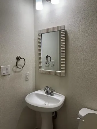 $2,500 | 4220 Tallulah Drive, Plano, TX 75074