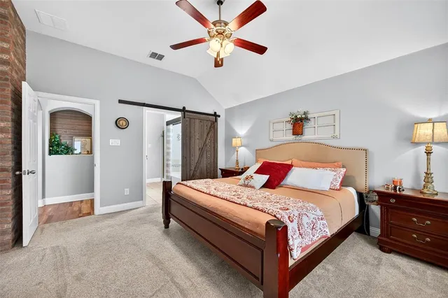 $439,900 | 289 Hilltop Drive, Justin, TX 76247