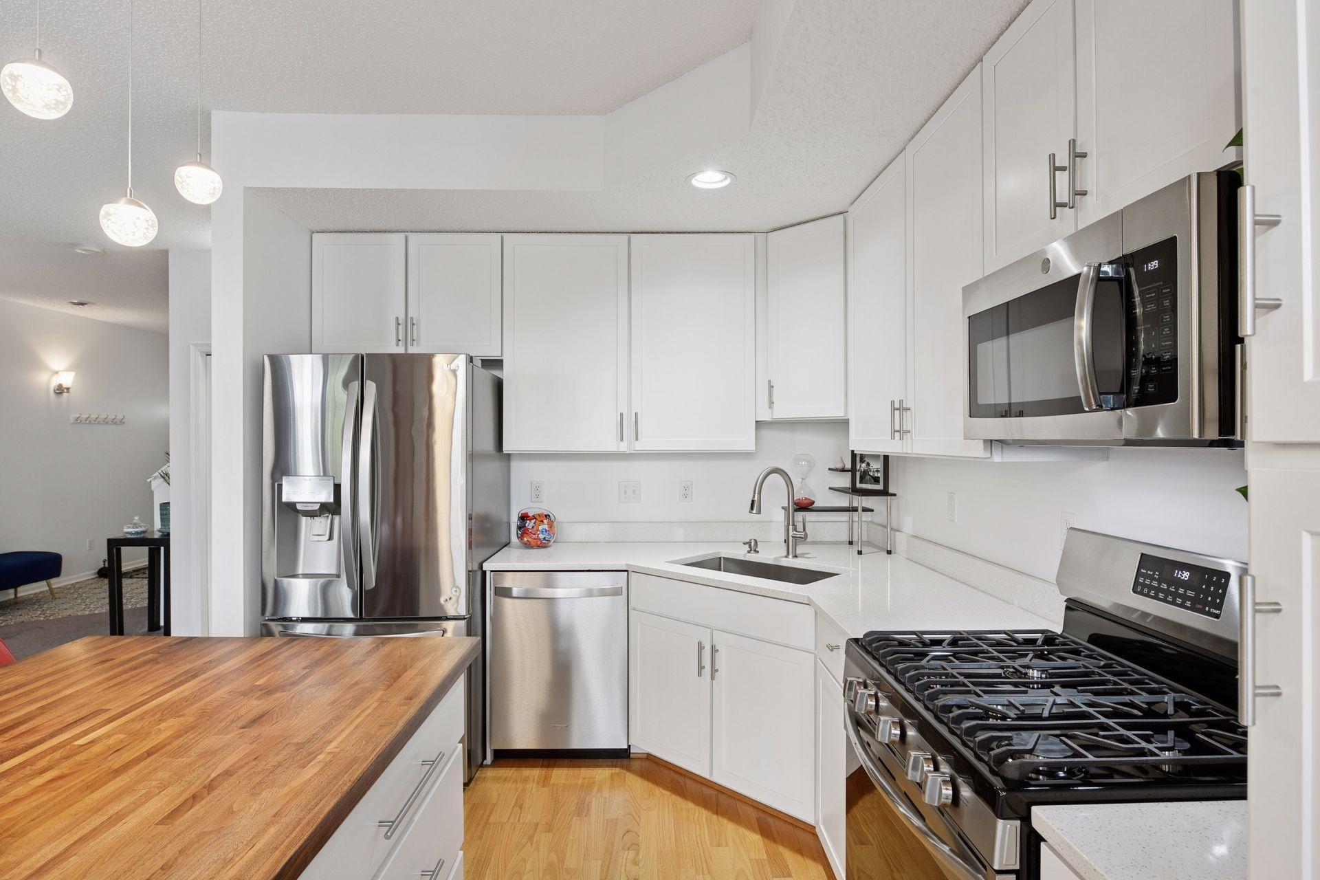 2161 Old School Road Mound, MN 55364 - Photo 10 of 37