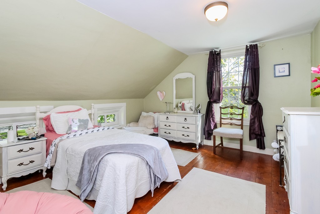 7 Robert Street Tiverton, RI 02878 - Photo 16 of 30