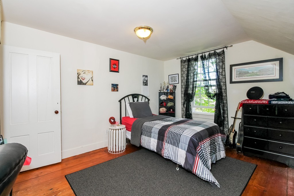 7 Robert Street Tiverton, RI 02878 - Photo 18 of 30