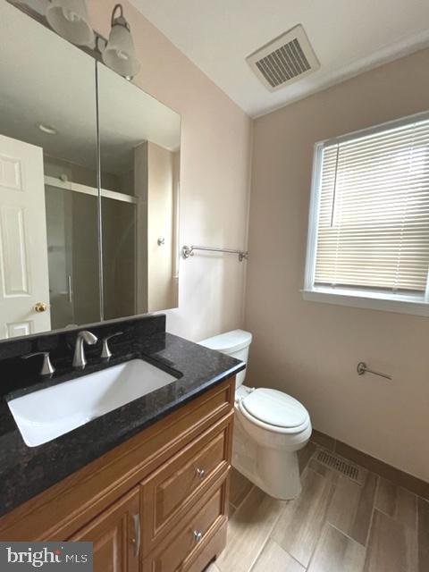 2805 Deer Ridge Drive Silver Spring, MD 20904 - Photo 13 of 29 MASTER BATH