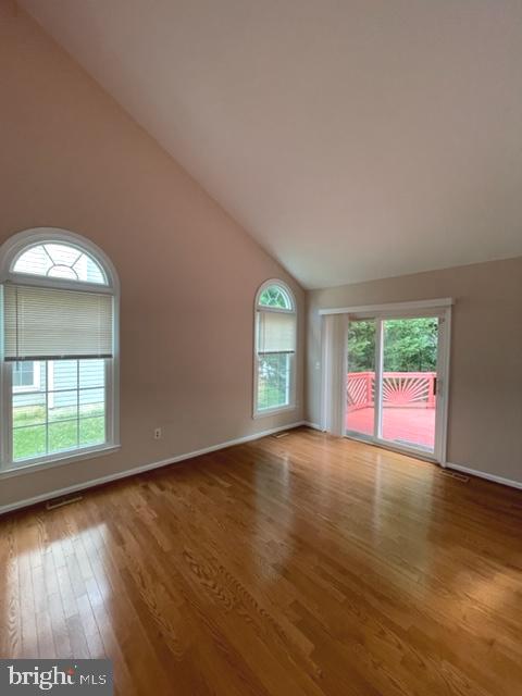 2805 Deer Ridge Drive Silver Spring, MD 20904 - Photo 8 of 29 LIVING ROOM