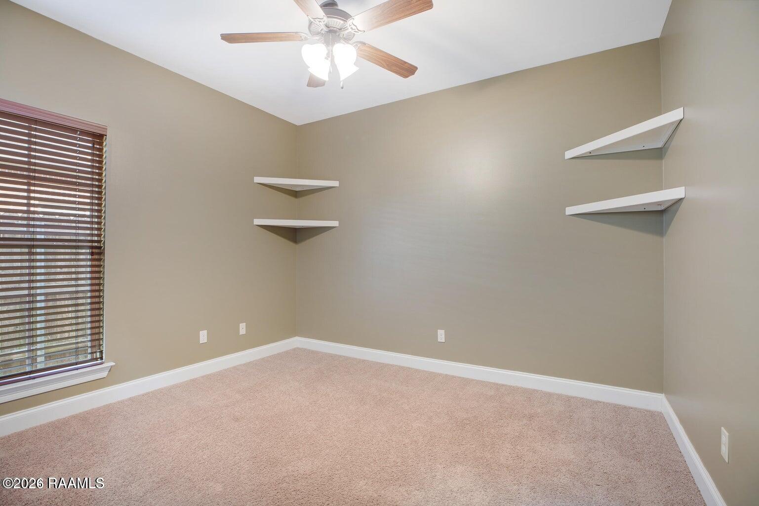 918 Russo Road New Iberia, LA 70563 - Photo 12 of 14 20240830171335029181000000-o