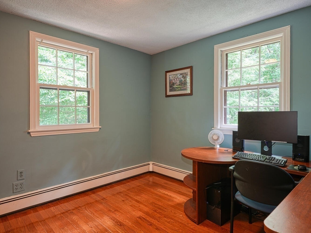 10 Emerson Road Medfield, MA 02052 - Photo 17 of 29 Gallery Image 17