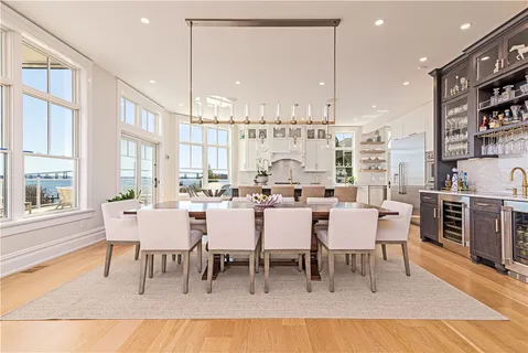 $6,999,000 | 10 Coulter Street, Jamestown, RI 02835