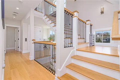 $6,999,000 | 10 Coulter Street, Jamestown, RI 02835