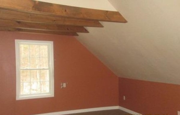 72 Emery Road Townsend, MA 01469 - Photo 17 of 25