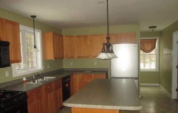72 Emery Road Townsend, MA 01469 - Photo 7 of 25