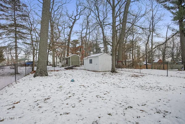 $328,200 | 7 Groveland Avenue, Rotterdam, NY 12306