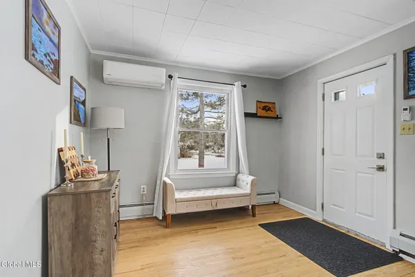 $328,200 | 7 Groveland Avenue, Rotterdam, NY 12306