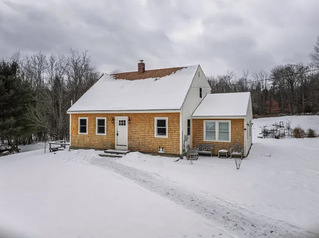 $539,000 | 169 Mudgett Hill Road, Loudon, NH 03307