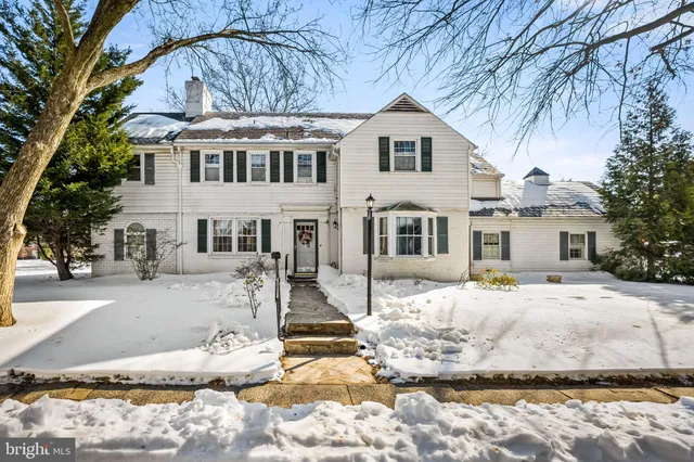 $489,999 | 3022 Dunglow Road, Baltimore, MD 21222