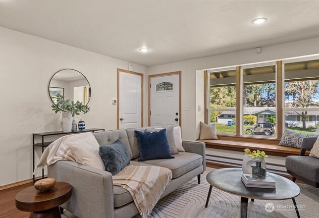 15014 54th Place West Edmonds, WA 98026 - Photo 4 of 33