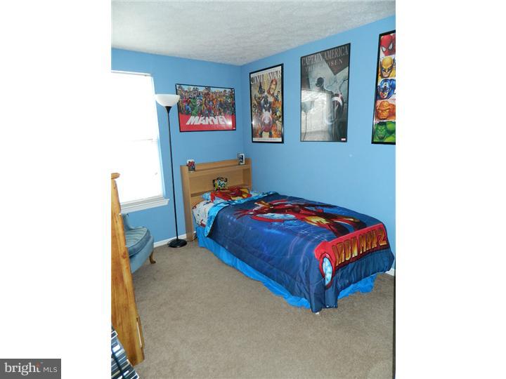 70 Vanderbilt Court Sicklerville, NJ 08081 - Photo 6 of 12