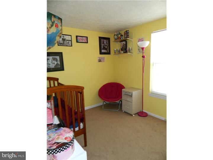 70 Vanderbilt Court Sicklerville, NJ 08081 - Photo 7 of 12