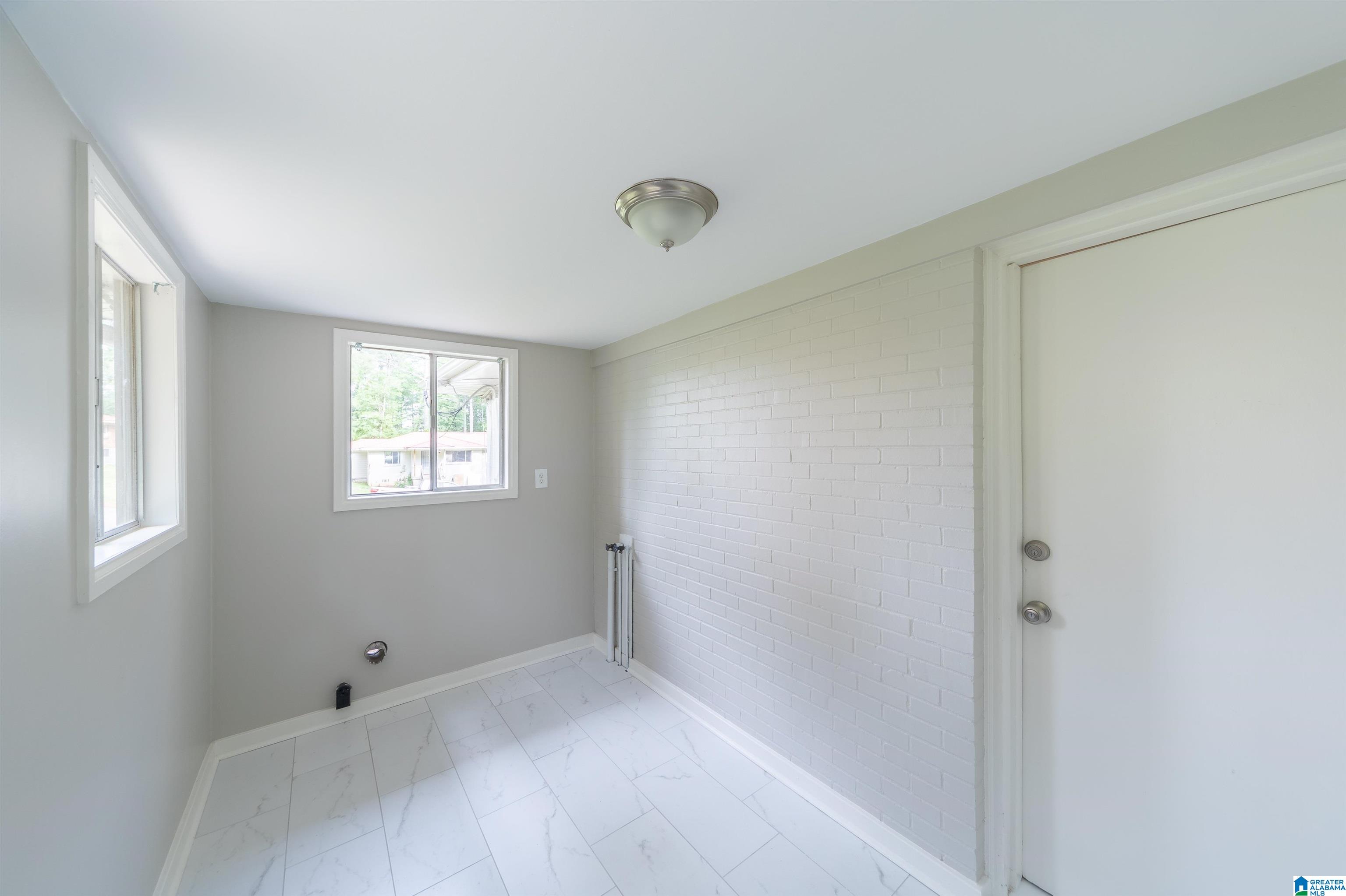709 Rebecca Road Birmingham, AL 35206 - Photo 14 of 19