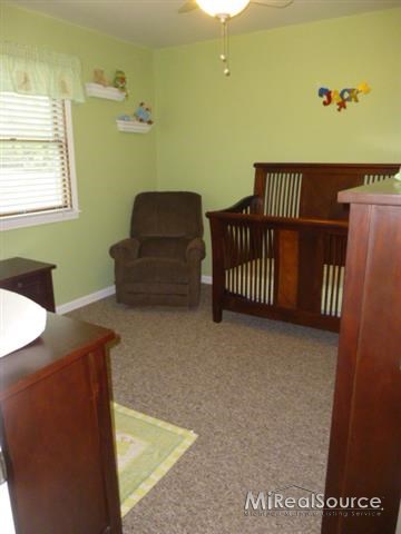 3485 York Rochester, MI 48309 - Photo 20 of 21 31148569-19.JPG