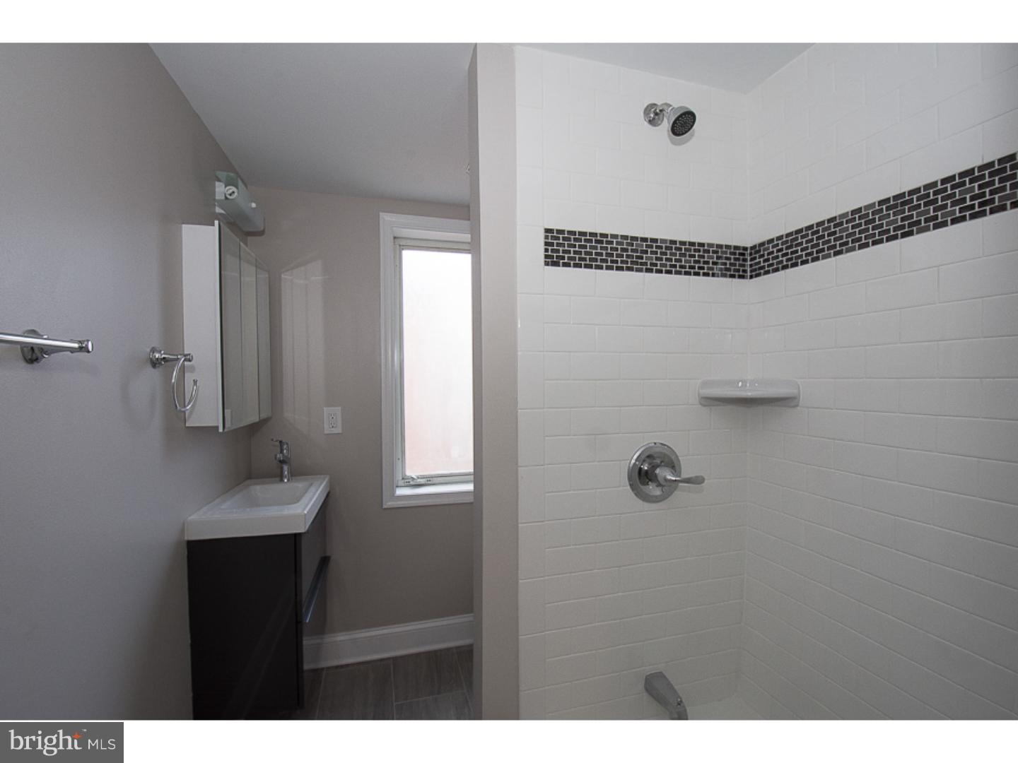 905 Mountain Street Philadelphia, PA 19148 - Photo 10 of 20