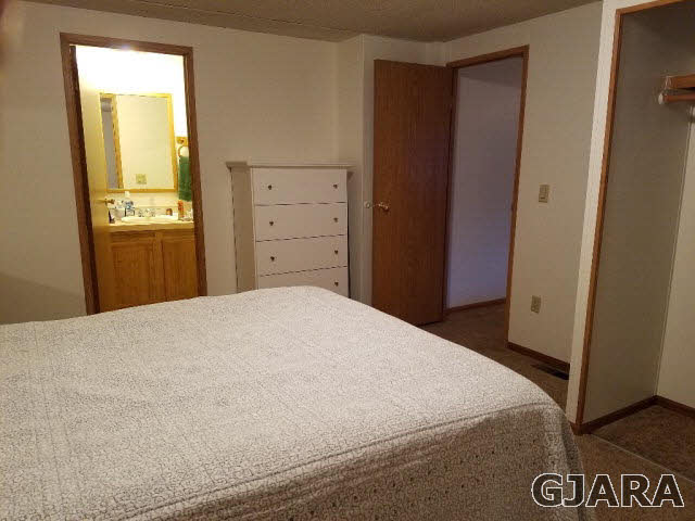 636 1/2 Colony Road Clifton, CO 81520 - Photo 5 of 9 Gallery Image 5