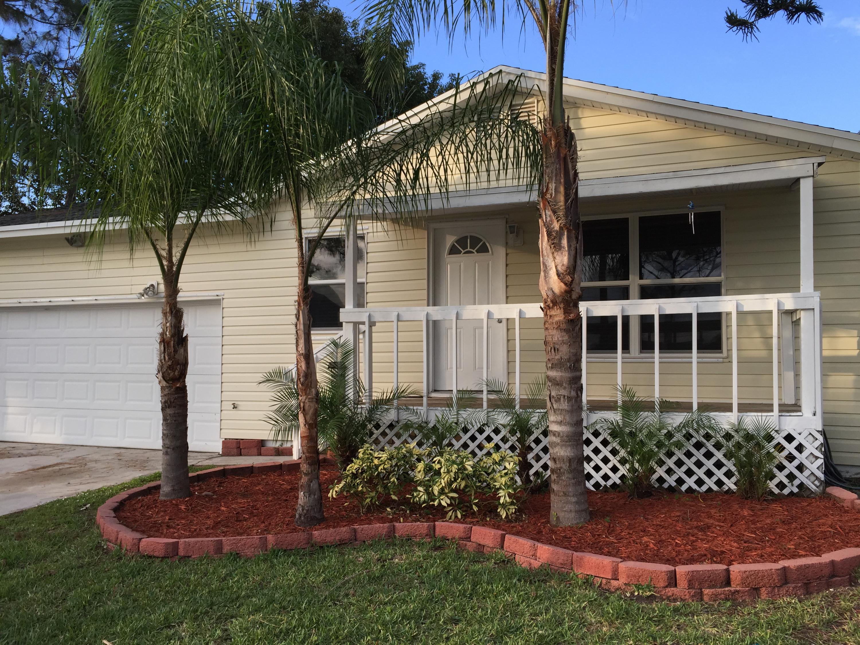 4161 Southeast Robert Loop Road Stuart, FL 34997 - Photo 1 of 10 IMG_1761