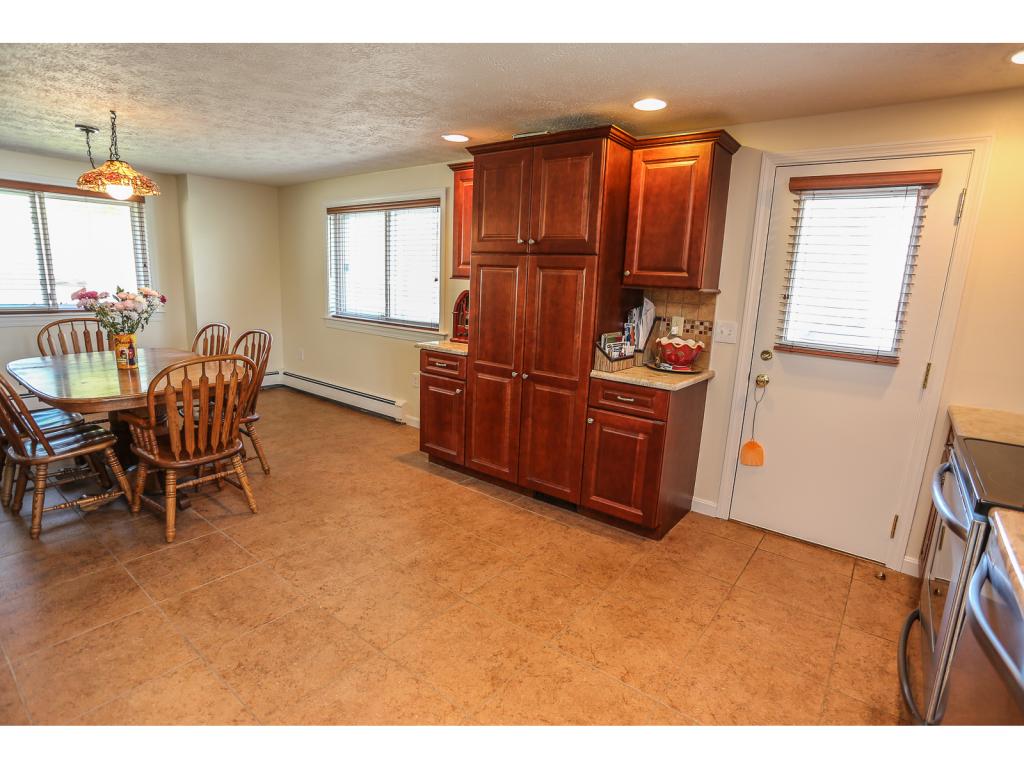 95 Mooresville Road Manchester, NH 03103 - Photo 21 of 26